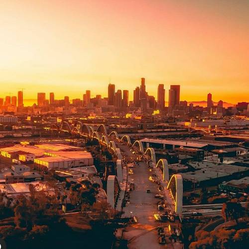 حال روز منو زدی خراب کردی گرفتم حواس پرتی دم به دیقه پیش اونی